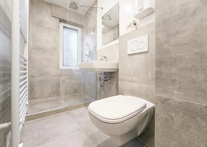 Tolstov - 2 - 25 Min Messe Dus